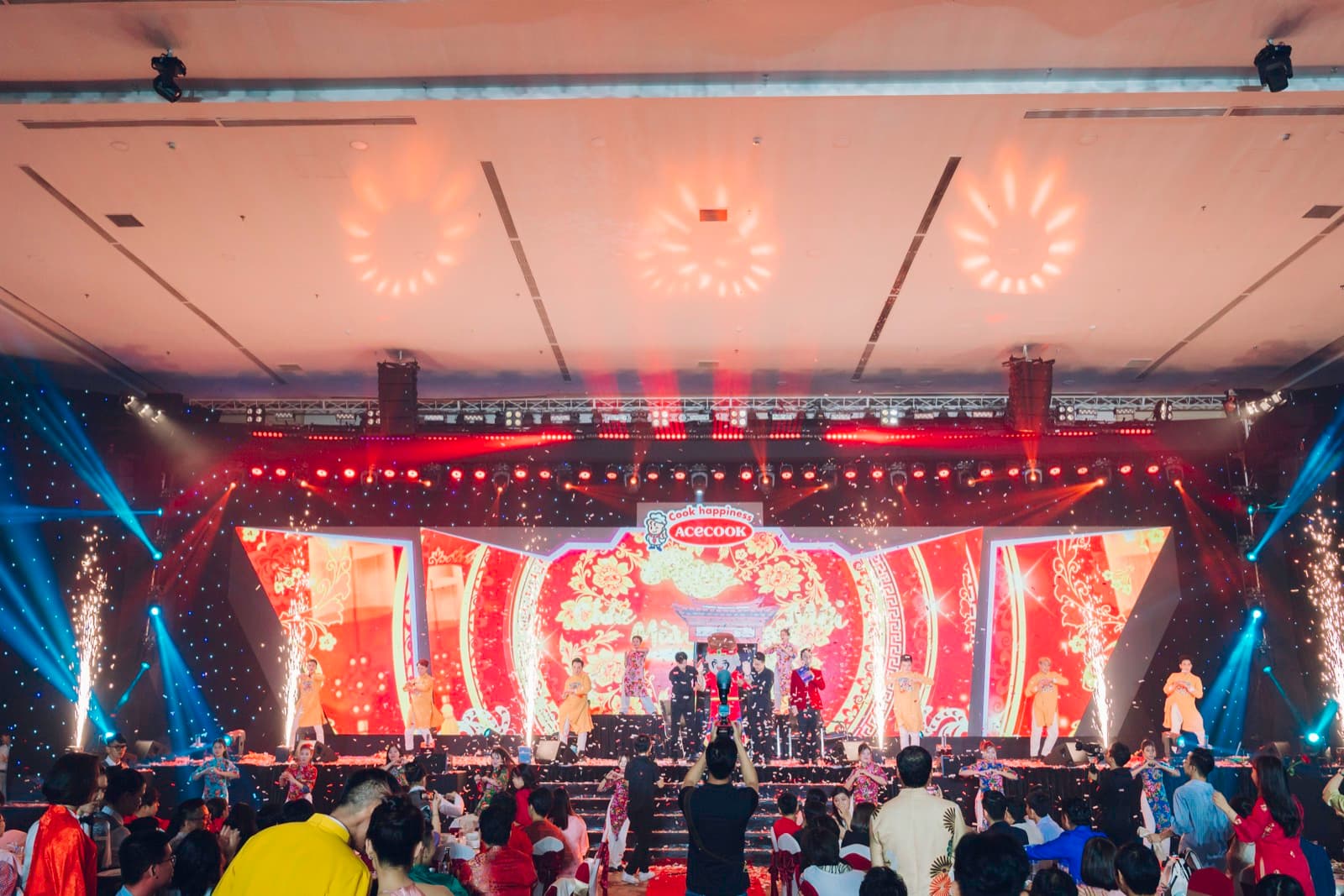 ACECOOK — Year End Party — Corporate